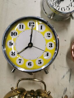 Rezro budíky Prim. - 8