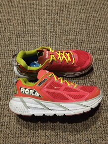 6x Dámské běžecké sportovní boty Hoka - 8