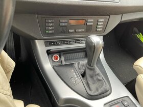 BMW X5 4.8is - 8