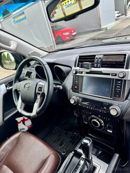 Land Cruiser 150, 83tkm, 2015, EXECUTIVE hněd.metal. - 8