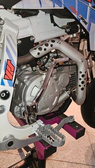 YCF F150 - 8
