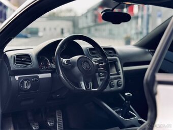 VW Scirocco 2.0 TDI 103kW - 8