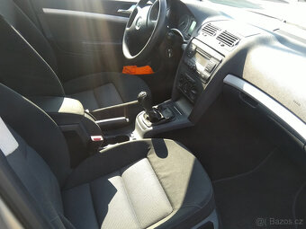 Octavia II 1.6 Combi - 8