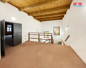 Pronájem restaurace, 350 m², Hlinsko, ul. Poděbradovo náměst - 8