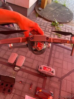 Dron - 8