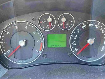 Ford Fiesta 1.3, r.v. 2008, 1. majitel ČR - 8