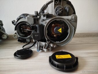 Mercedes-Benz CLK W208 – nové xenonové světlomety HELLA - 8