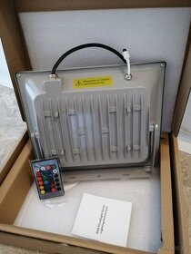 LED RGBcolor reflektor s dál.ovladačem(halogen,lampa,světlo) - 8
