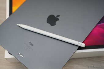 iPad Pro 11 2020 (2.gen) / 128GB / Pencil 2 / Folio - 8