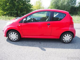 Peugeot 107 1.0 posilovač řízení - 8