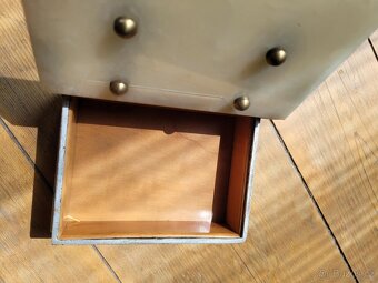 Krásná starožitná krabička - Patriot - kov kámen Praha lípa - 8