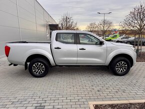 Nissan Navara NP300 Double cab 4x4 koup. ČR - 8