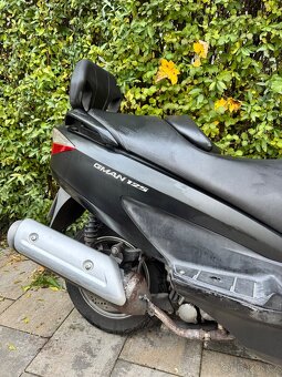 Skútr SUZUKI Burgman - 8