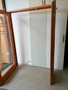 Dveře dřevěné 150cm x 212cm - 8