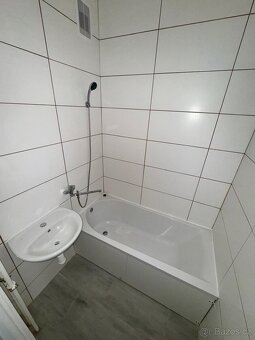 (467) Pronájem, byt 3+1, 55 m, Obuvnická 325, Bochov - 8