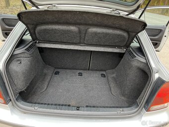 BMW 325Ti Compact, 6 rychlostní manuál - 8