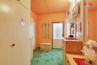 Prodej bytu 2+1, 51 m², Teplá, ul. U Hřiště - 8