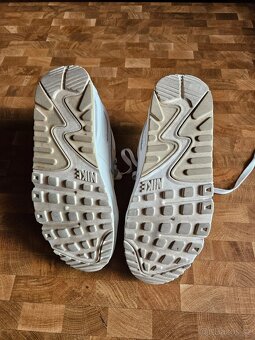 Prodám dámské boty nike - 8