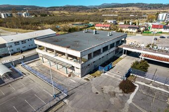 Polyfunkčný objekt Bytča v blízkosti hraníc s ČR - 8