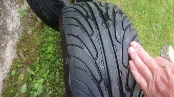 Letní pneu 215/35/19 - 8