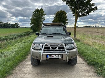 Nissan Patrol Y61 Wagon - 8