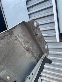 Mercedes - Benz CLK (W209) Facelift - levý přední blatník - 8