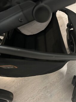 Prodám kočárek značky MOON - 8