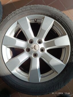 Mitsubishi Outlander orig. ALU kola R18 - 8