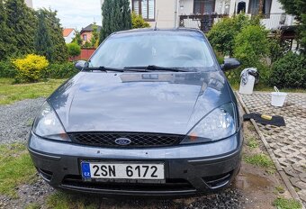 Ford Focus 1.8 Tdci mk1 - 8