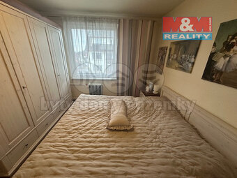 Prodej bytu 4+1, 91 m², Chýnov, ul. U Kuželníku - 8