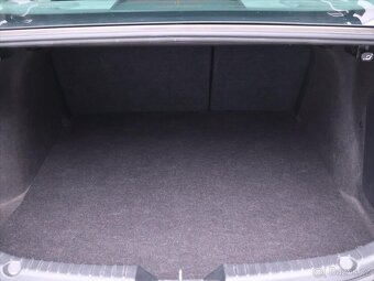 Mazda 3 2,0 Skyactiv-G120 Revolution (2015) - 8