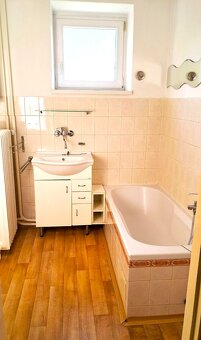 Pronájem bytu 2+1 75 m² Valašské Meziříčí - 8