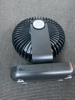 Mini stolní ventilátor - 8
