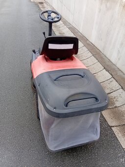 Prodám zahradní traktor Levita LT61 - 8