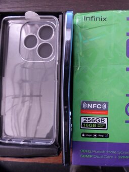 Infinix - 8