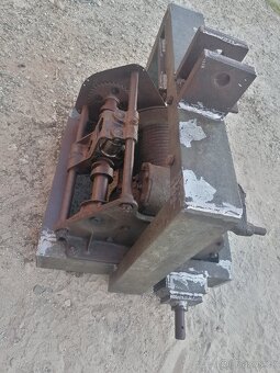 Naviják za traktor Zetor z V3S - 8