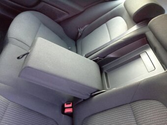 Škoda Superb II. 2.0 TDI, Nová cena, garážované - 8