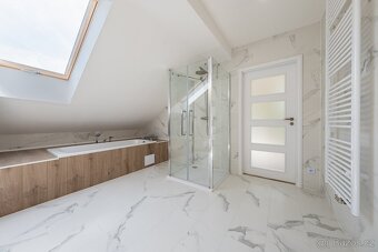 Prodej domu v Praze 10 - Pitkovicích - 8