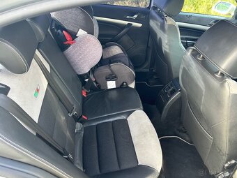 Škoda Octavia RS 2.0 TFSI r.v. 2008 - 8