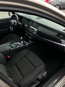 BMW F11 520D - 8