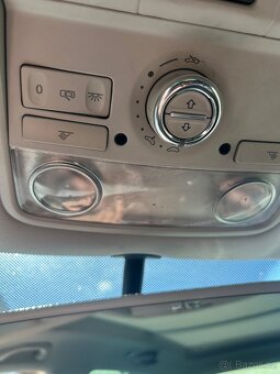 Volkswagen tiguan 2.0 tdi - 8