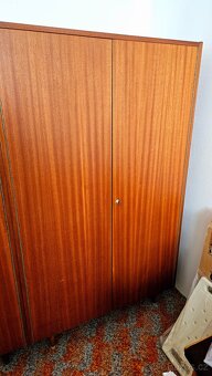 prodám retro komodu, skříňě, skříňka s barem - 8