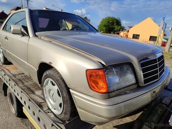 Mercedes-Benz w124 300ce - 8
