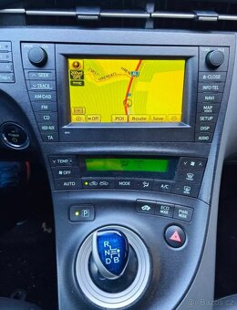Toyota Prius 30 - 8