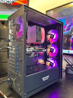 Herní i5-10.,až32GB DDR, 1,3TB SSD+HDD, RX 570 8GB, Win 11 - 8