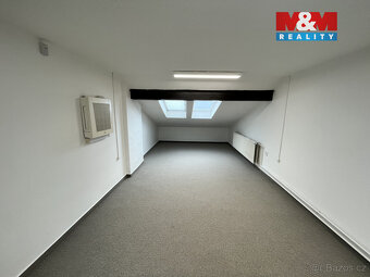 Pronájem kanc. prostoru, 277 m², Ostrava, ul. Nemocniční - 8