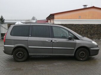 Peugeot 807 2.2 HDI xenony - 8