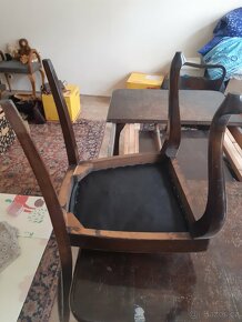 Stůl masiv a nově přečalouněné židle - 8