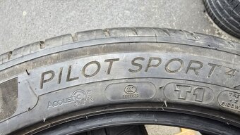 Letní pneu 235/45/18 Michelin - 8