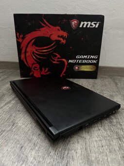 HERNÍ NOTEBOOK MSI-i5/SSD+HDD/GTX/WIN - 8